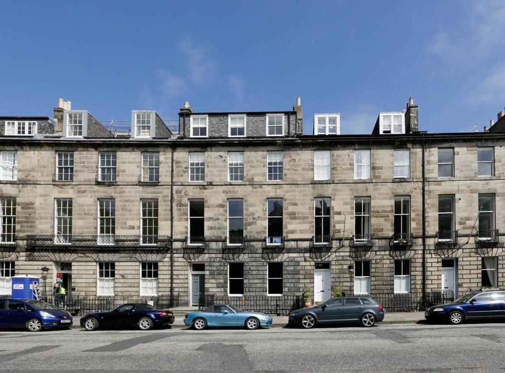 Beautiful Edinburgh New Town Apartment מראה חיצוני תמונה